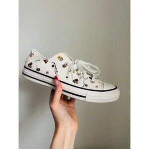 Converse Chuck Taylor All Star Floral Embroidery Low Top Women's 8 Canvas